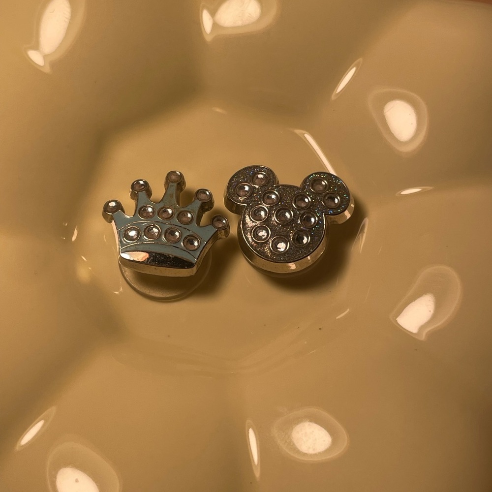 2pk Croc Jibbitz
